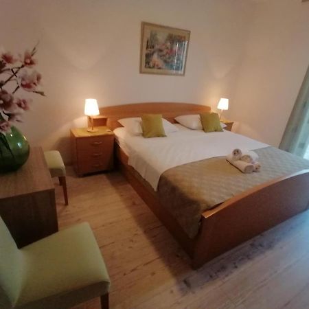 Apartmani Niki Hvar Hvar Town Exterior foto