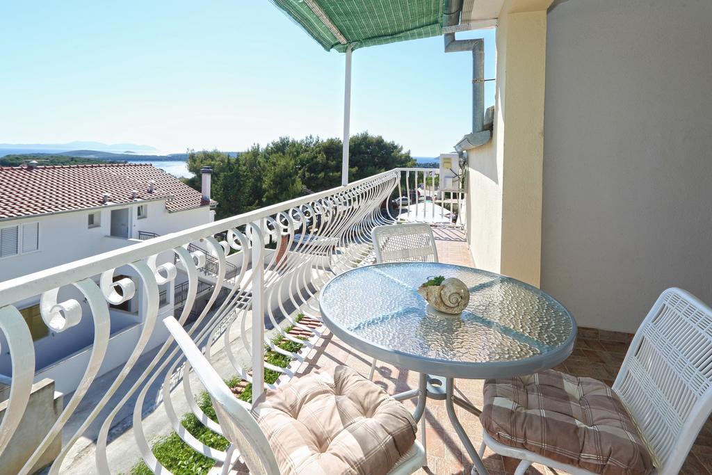 Apartmani Niki Hvar Hvar Town Quarto foto